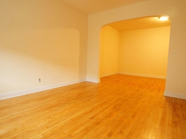 Photo - 2651 N Milwaukee Ave Unit 2