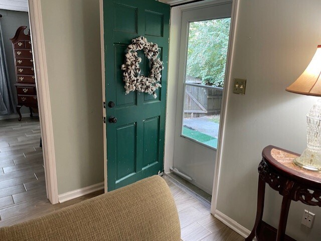 Photo - 1370 Dr Bramblett Rd Unidad Furnished private apt.