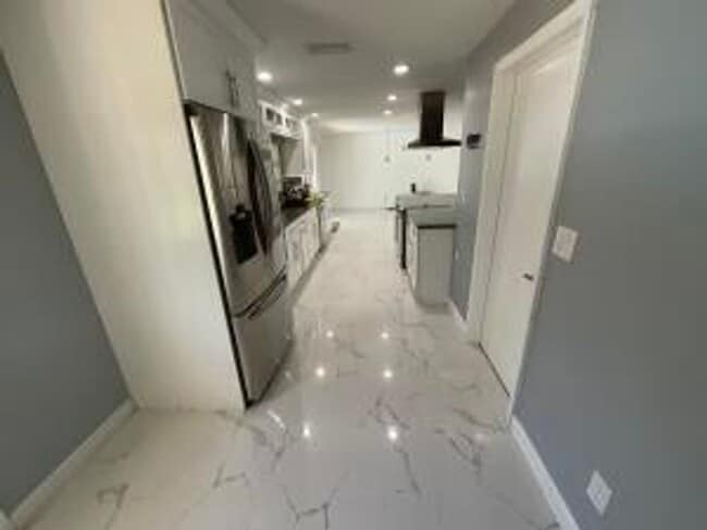 Photo - 3205 NW 87th Ave