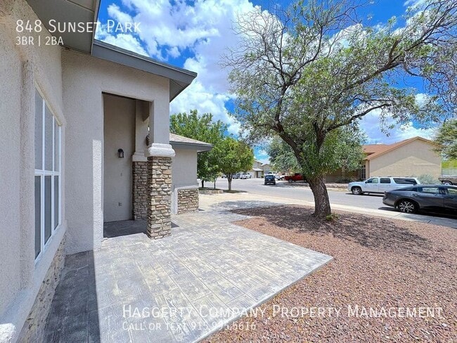Photo - 848 Sunset Park Dr