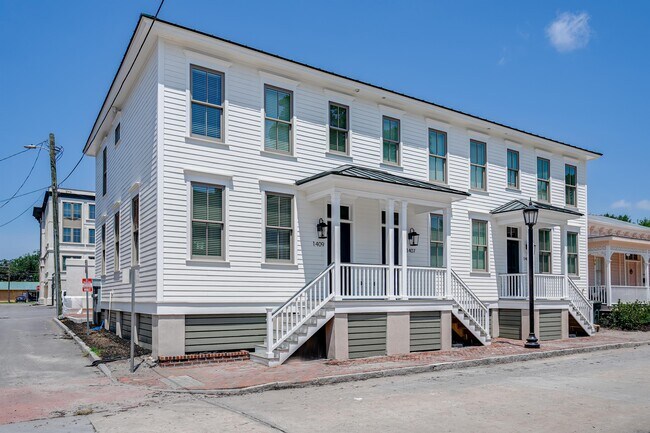 Building Photo - 1409 Jefferson St Rental