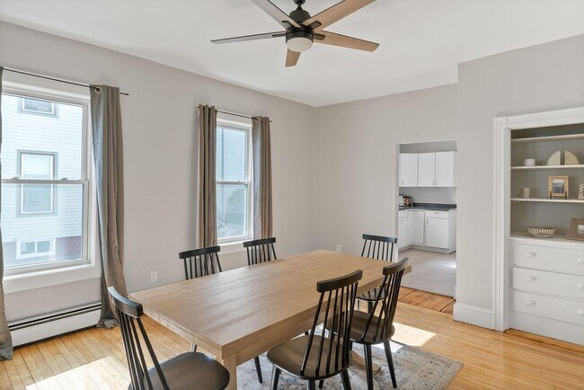 Photo - 109 Woodford St Unidad 2nd Floor