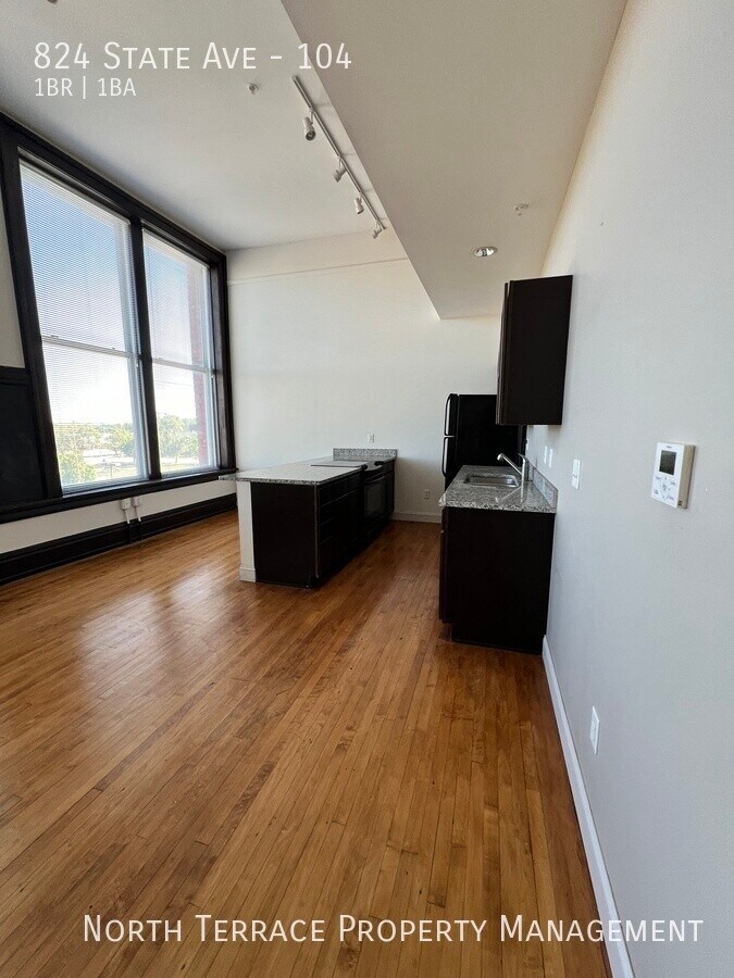 Photo - Chic 1-Bedroom Loft at Horace Mann – Histo... Unidad 104