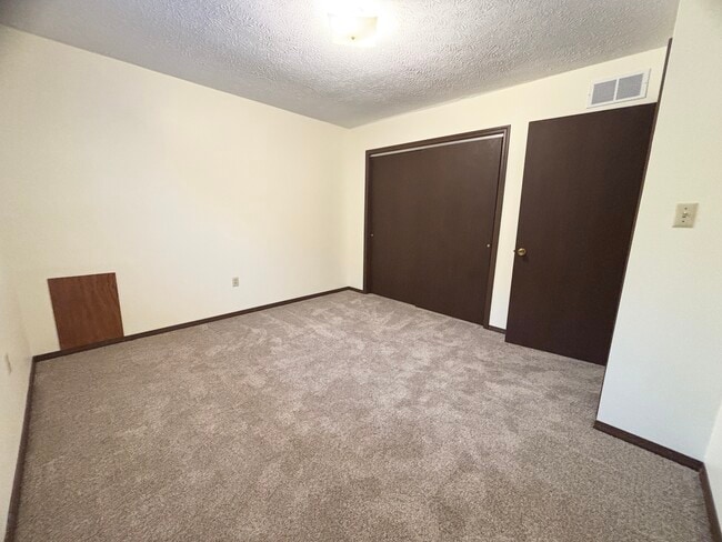 Photo - 528 Broadway Ave