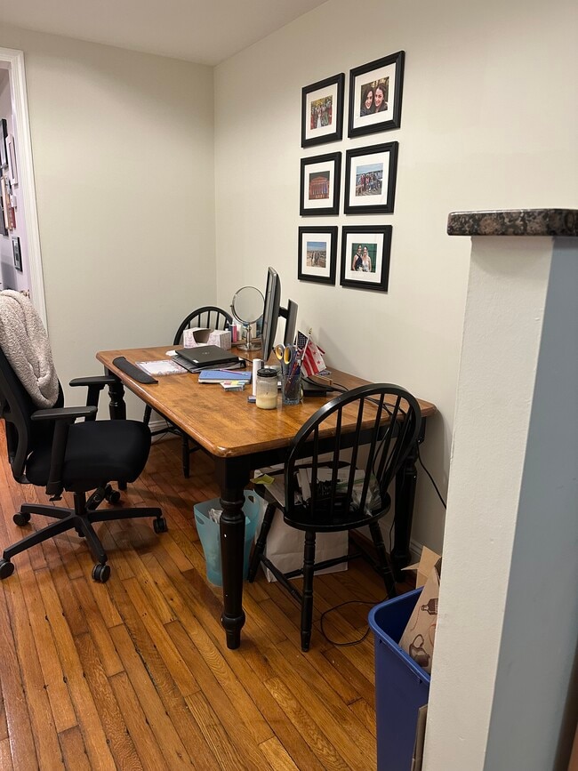 Photo - 213 19th St NE Unit 4