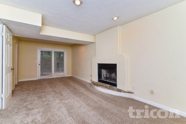 Photo - 2520 Hewatt Rd