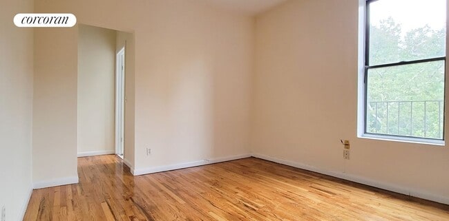 Photo - 172 W 77th St Apartamento