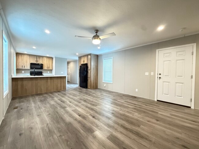 Photo - 52491 Potomac Ct