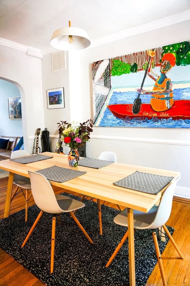 Photo - Fabulous 3BD/1BA/2HBA Townhome in Baltimore