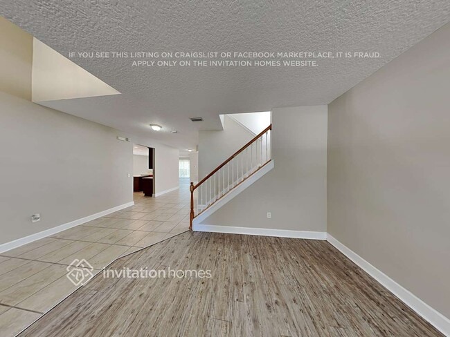 Photo - 708 Spruce Pine Ln