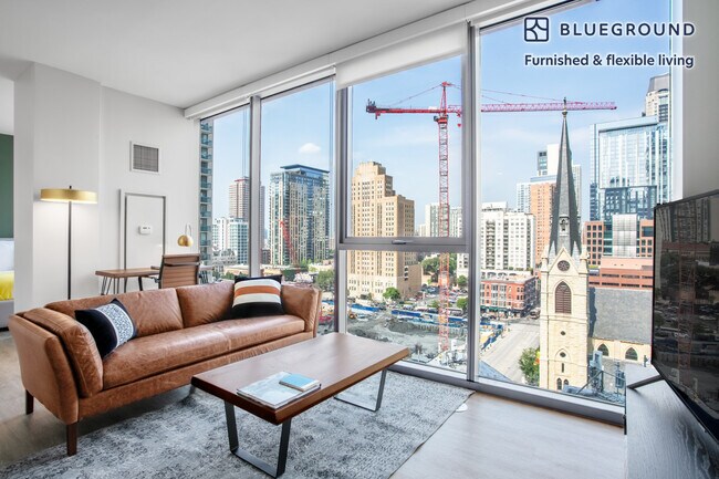 8 E Huron St Unidad SI FL12-ID132