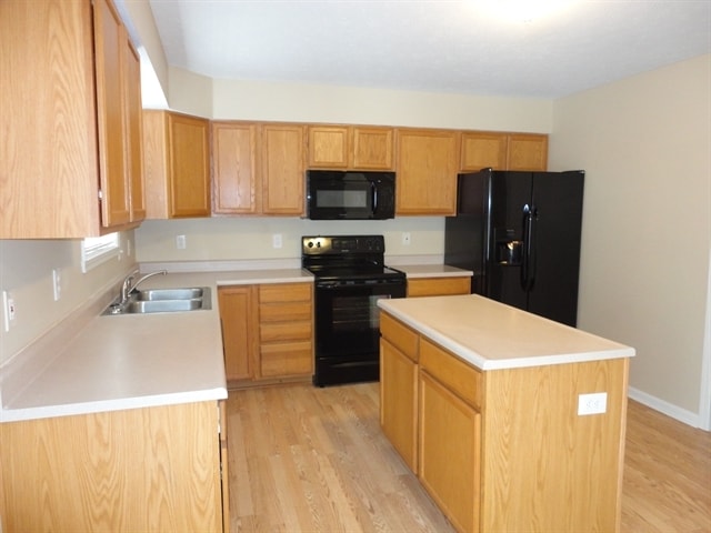 Photo - 8637 Trumpeter Dr