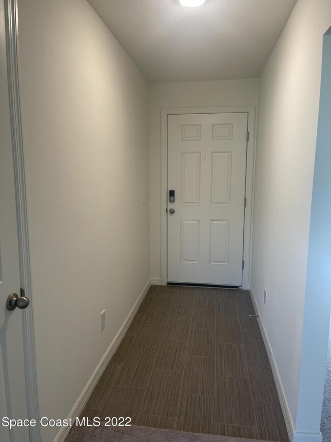 Photo - 1215 Hastings Rd SW