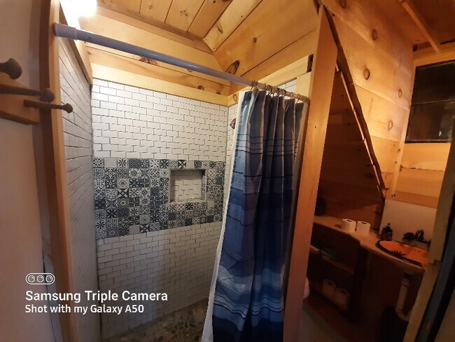 Photo - 12 Summerhaven Rd