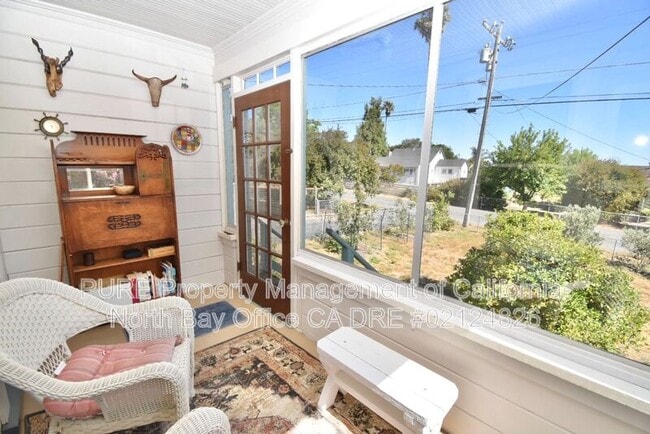 Photo - 1345 Eastman Ln