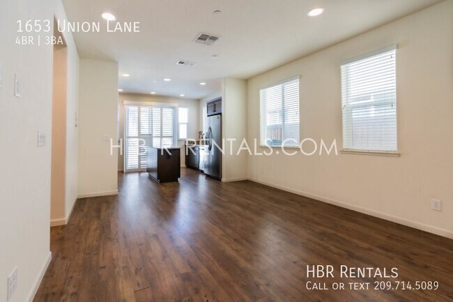 Photo - 1653 Union Ln