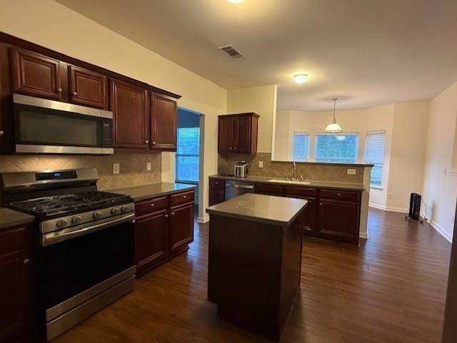 Photo - 1025 Brushfoot Trail