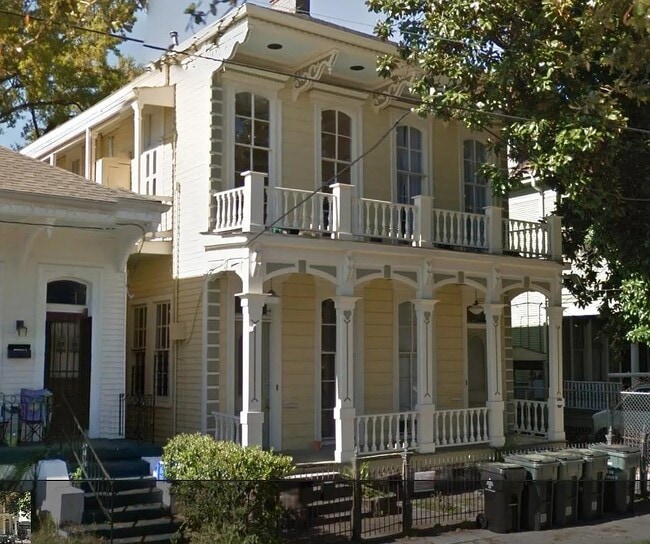 Building Photo - 2227 Brainard St Unit A