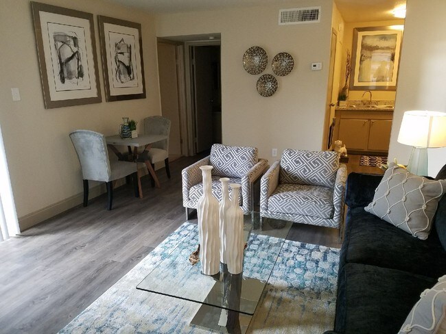 Commons at Westchase