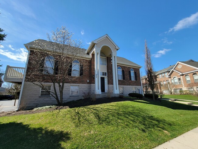 Photo - 609 Prestwick Ln Townhome