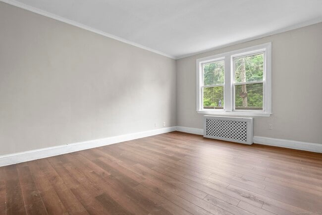 Photo - 9 Rockville St