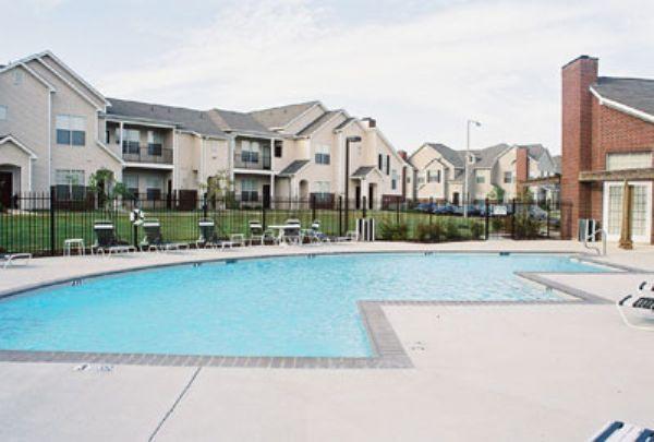 Chandler Park Apartments - Chandler Park Apartments