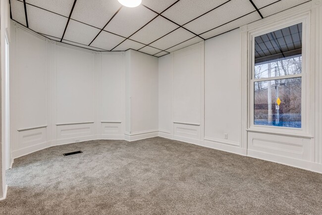 Photo - 238 Hazelwood Ave Unit #2