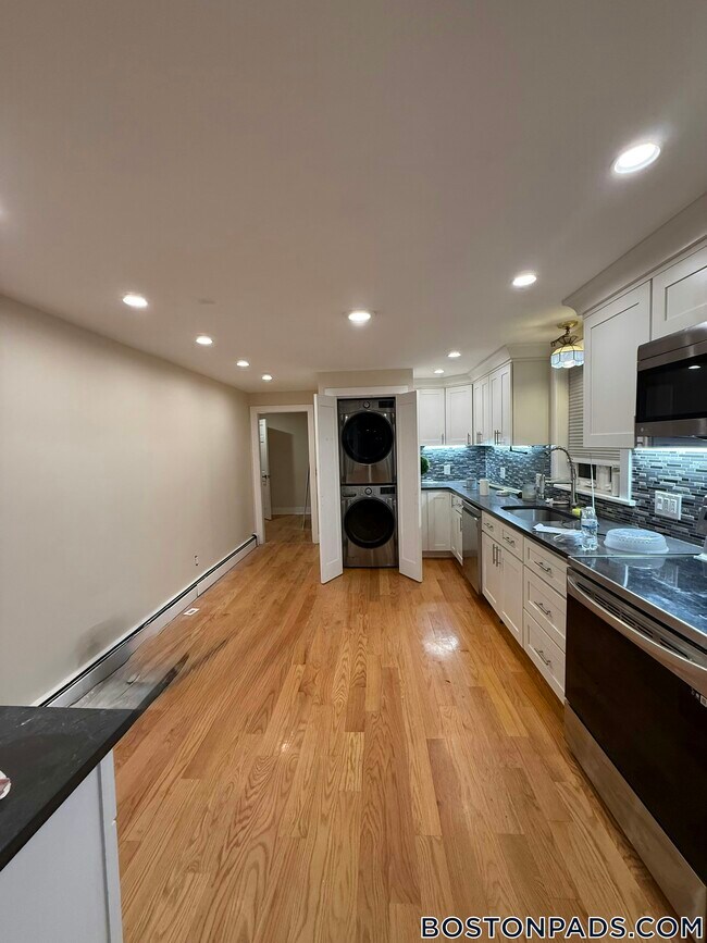 Photo - 2 Buckingham St Unidad 2