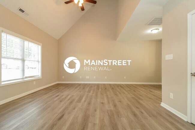Photo - 3 Bedroom Pet-Friendly Home in Raleigh, NC with Main Street Renewal
