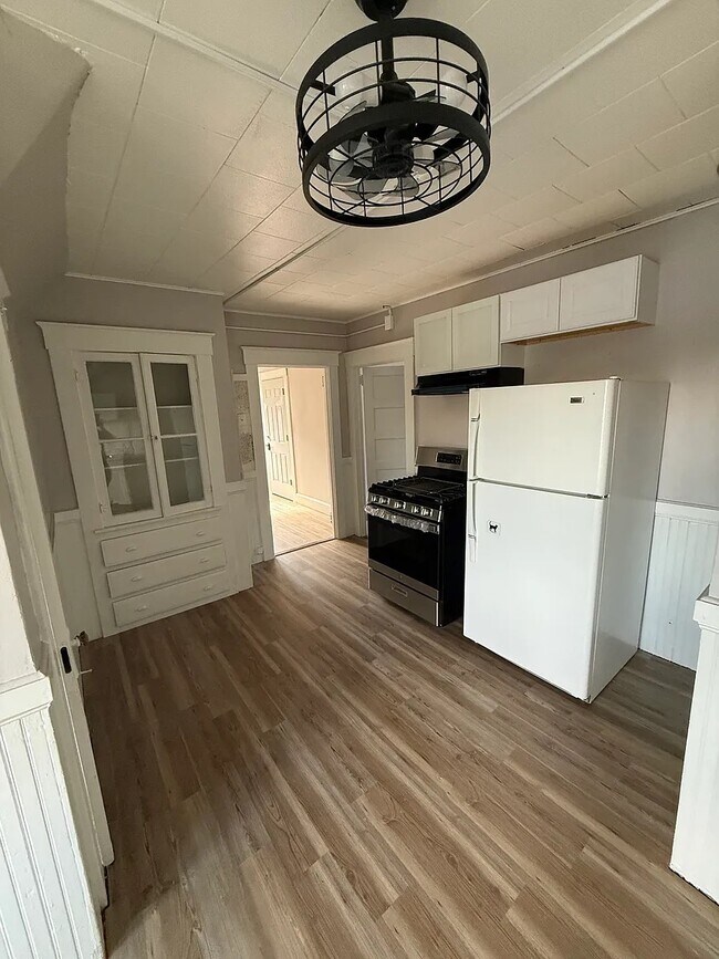 Photo - 317 Clinton St Unit 1