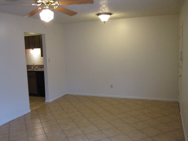 Photo - 104 Stanford Dr Unit 104 Stanford Dr Apt C