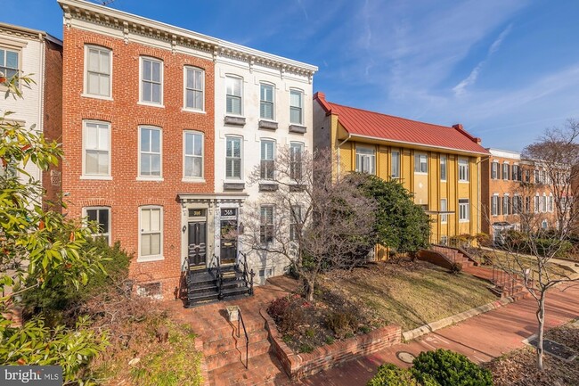 Photo - 318 Constitution Ave NE Townhome