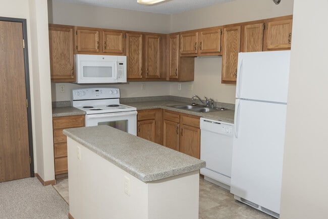 Photo - BRIARCLIFF APARTMENTS