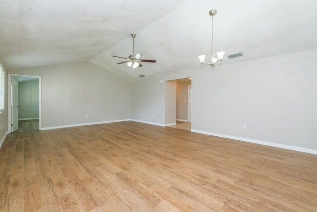 Photo - 1191 Mineola Cir