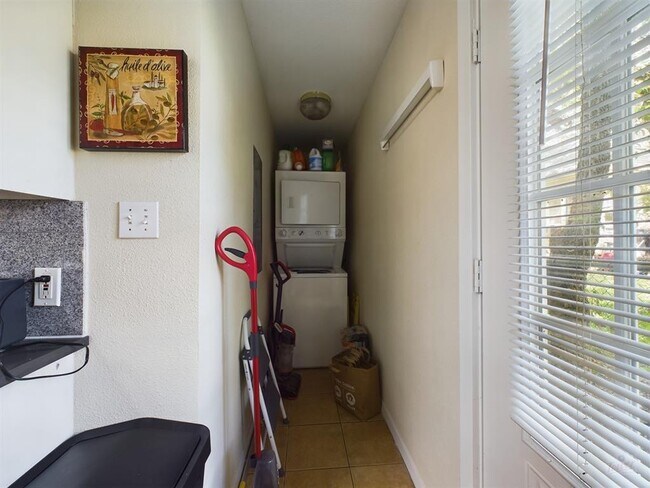 Photo - 4521 Avenue F