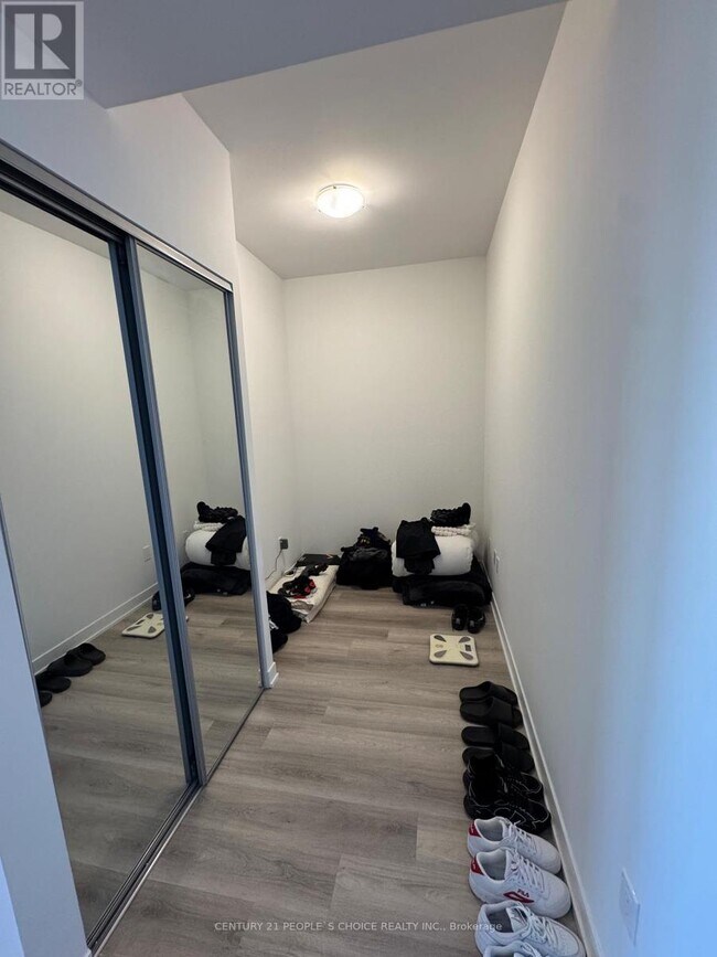 Photo - 474 Caldari Rd Unit 907