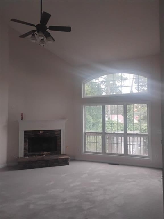 Photo - 807 Sylvania Ct SE