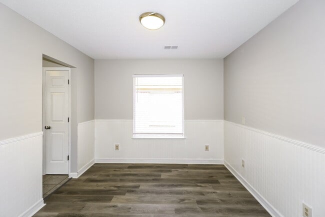 Photo - 6963 Naples Dr