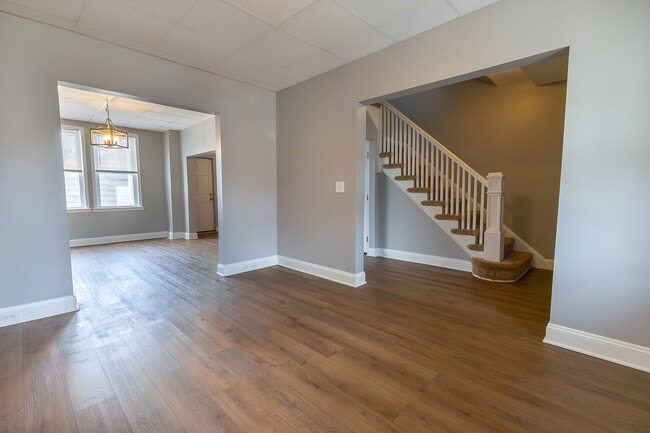 3063 Mayfield Ave