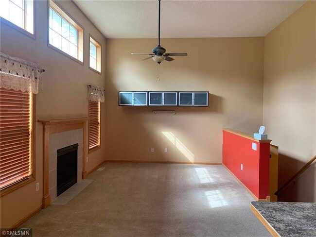 3125 Legacy Ln