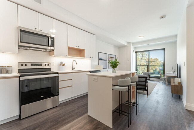 Photo - 56 Hamilton Regional Rd