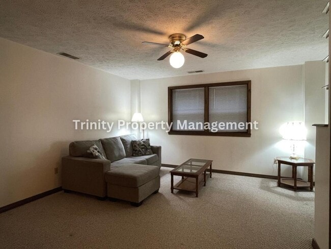 Photo - 1419 W Pike St