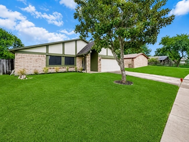 1707 Stone Lake Dr