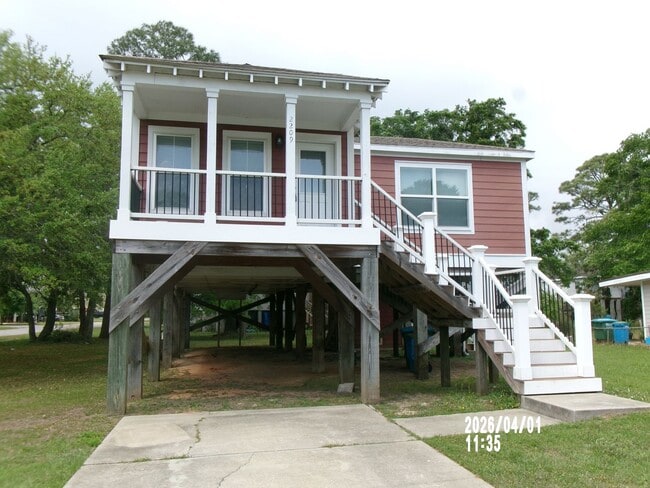 Building Photo - 3BR/1.5BA Single Family Home in Pascagoula.  Rent $1,200