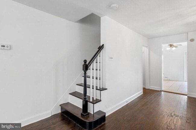Photo - 153 Jones St