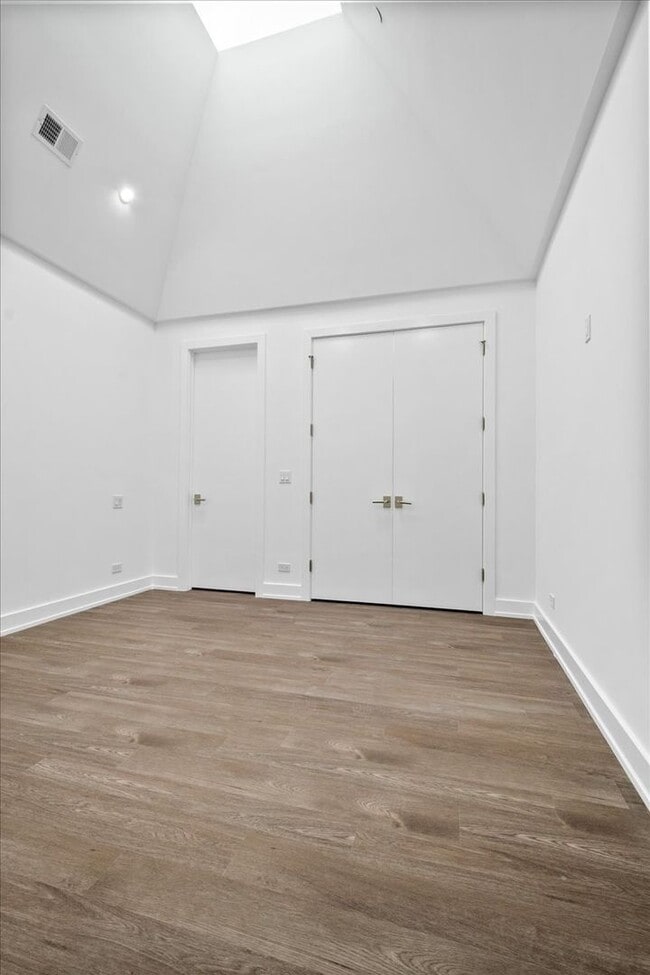 Photo - 728 Waukegan Rd Unit 209