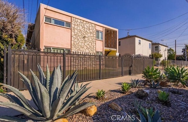 Building Photo - 2008 Griffin Ave