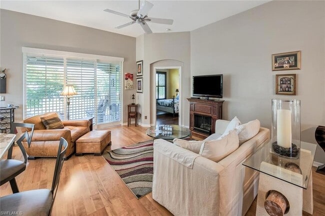Building Photo - 23036 Lone Oak Dr Rental