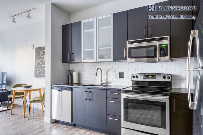 Photo - 300 Harrison Ave Unit FL4-ID553