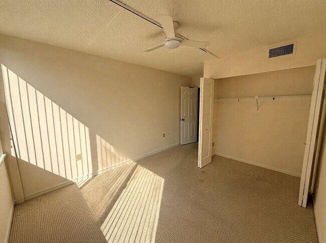 19 Rock Hill Rd Unit 5A